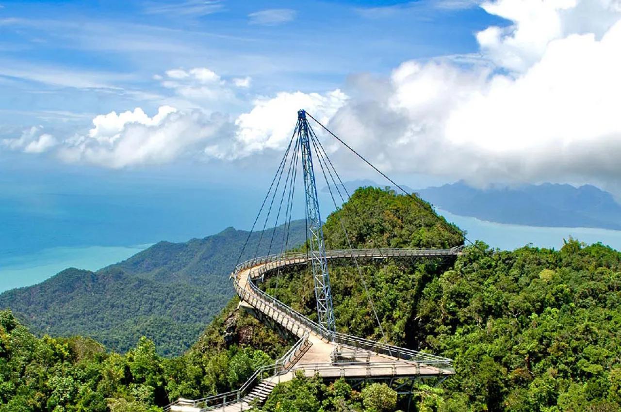 Affordable Malaysia Tour Package from Bangladesh