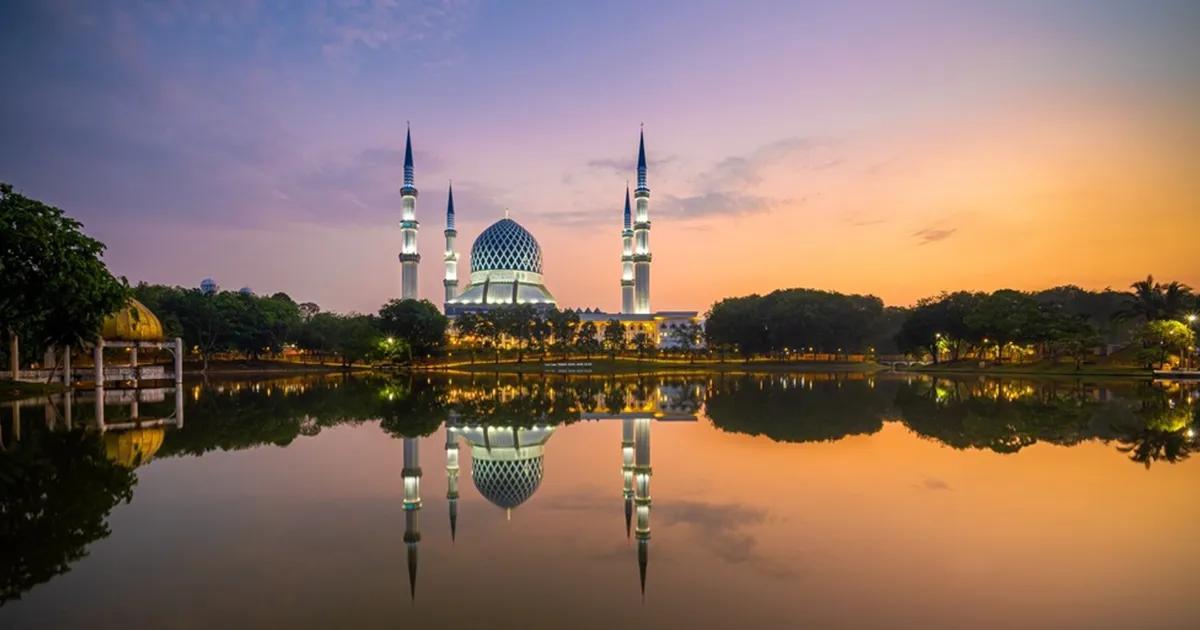 Luxury Malaysia Tour Package from Bangladesh view 3