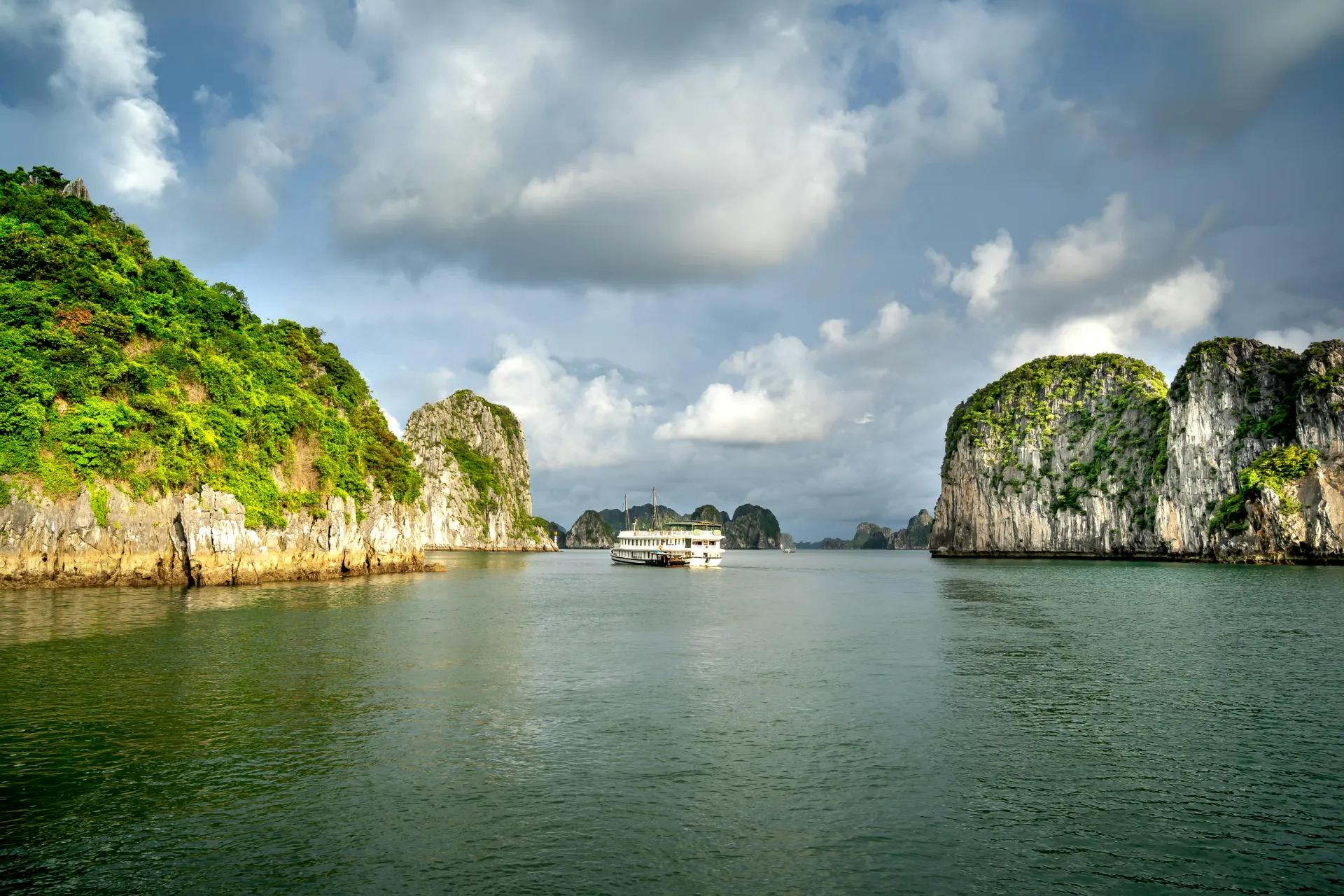 Vietnam Tour Package from Bangladesh: The Ultimate 2026 Guide & Costs