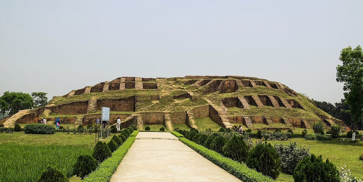 বেহুলা-লখিন্দরের বাসরঘর বা গোকুল মেধ